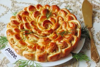 Дрожжевой  пирог с отварным мясом