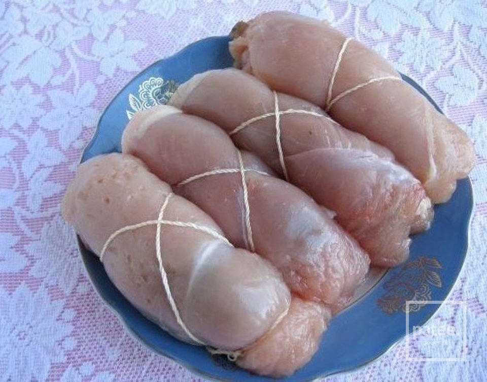 Куриные рулетики с грибами - Шаг 3