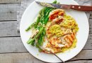 Курица в горчичном соусе со спаржей