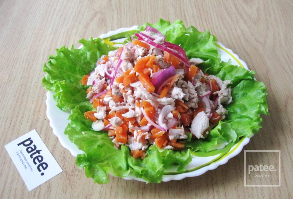 Салат из свинины с маринованным  луком и сыром - Шаг 11