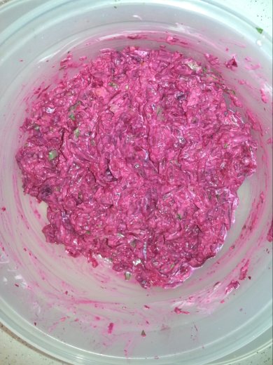 Салат бурачный с грецкими орехами - Шаг 6