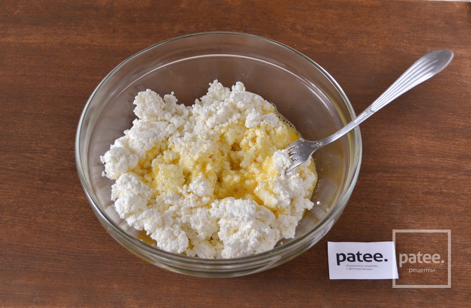 Сырники запеченные в сметане - Шаг 6