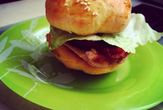 Сэндвич с ветчиной