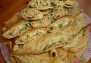 Блинные конверты с сыром и зеленью