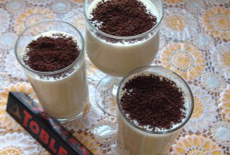 Молочный коктейль с шоколадной крошкой!!!