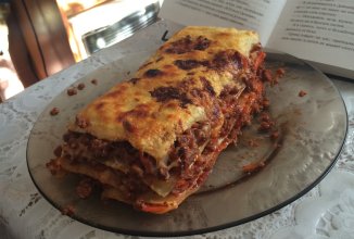 Открытая лазанья с говядиной