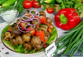 Овощной шашлык с грибами