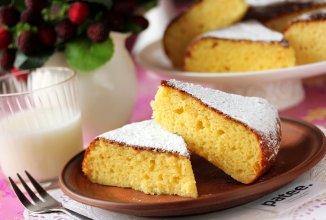 Творожная запеканка с манкой в мультиварке