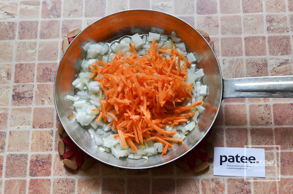 Украинский борщ с фасолью - Шаг 13