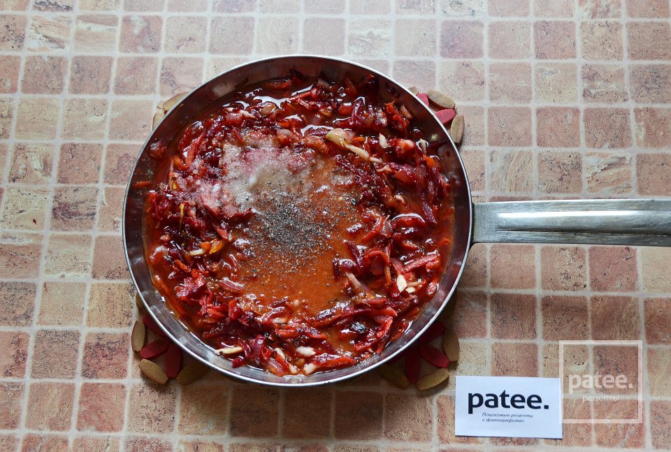 Украинский борщ с фасолью - Шаг 17