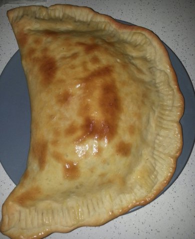 Пирог-чебурек с сыром и зеленью