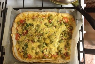 Быстрая пицца из лаваша