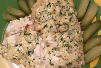 Филе трески под сливочно-чесночным соусом