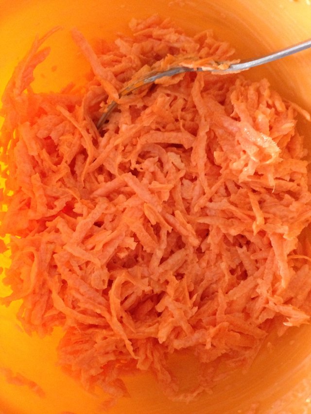 Салат из морковки