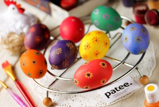 Как сделать красивые сувенирные крашенки