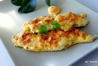 Куриная грудка с ананасами