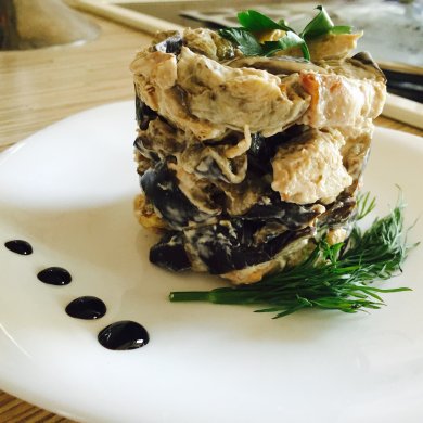 Салат из баклажанов и курицы "Пифия" - Шаг 11