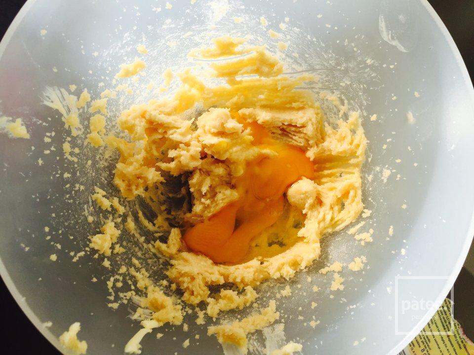 Овсяные печенья с изюмом и шоколадом - Шаг 3