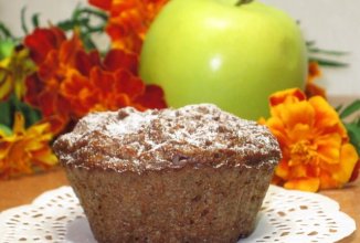 Простые морковно-яблочные кексы с корицей