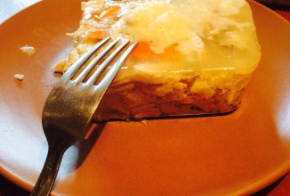 Диетический куриный студень.