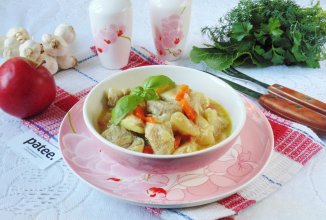 Свинина в вине с яблоками