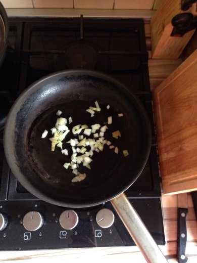 Яичница с курицей - Шаг 3