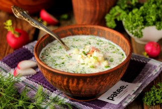 Окрошка с редисом на воде со сметаной