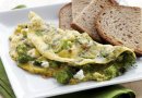 Омлет с брынзой и брокколи