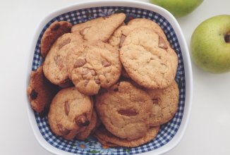 Печенье с шоколадными кусочками