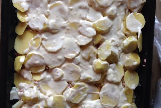 Запеканка с мясом и картофелем