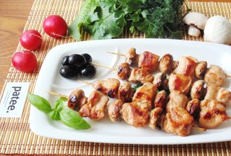Куриные шашлыки с шампиньонами