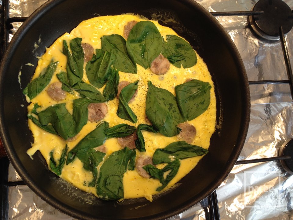 Омлет со шпинатом - Шаг 1