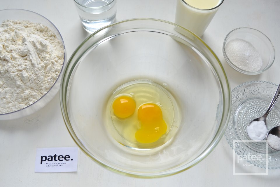 Нежные блинчики с нутеллой и грецкими орехами - Шаг 2