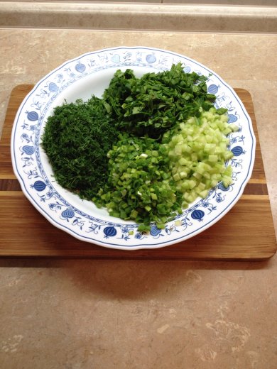 Окрошка с говяжьим языком и шпинатом! - Шаг 6