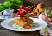 Печеночные блинчики с начинкой из моркови