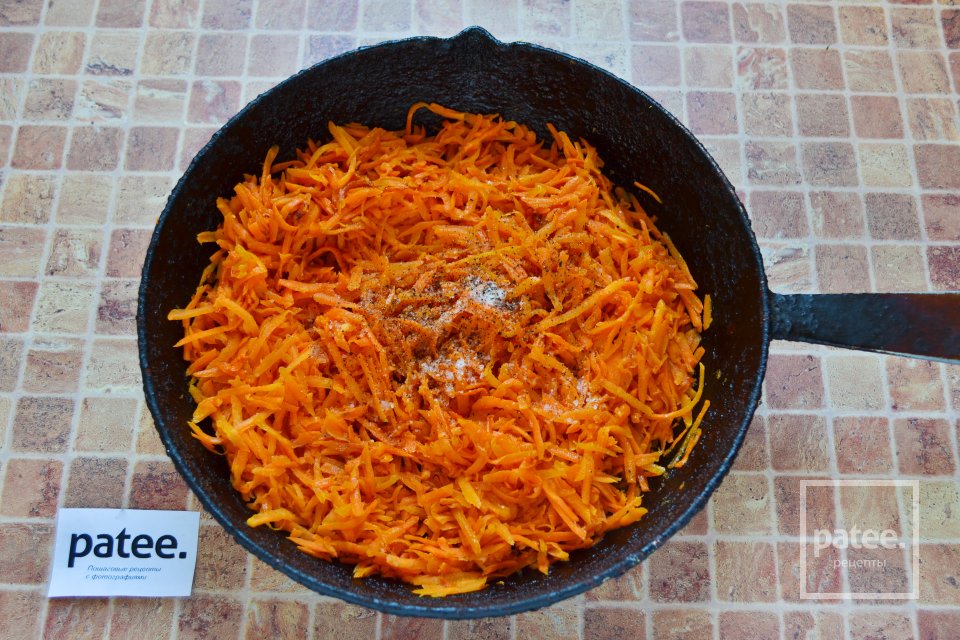 Печеночные блинчики с начинкой из моркови - Шаг 14