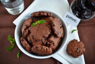 Шоколадное печенье с черносливом