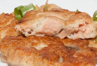 Рубленые котлеты из красной рыбы