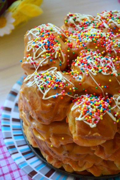 Кулич из профитролей - Шаг 10