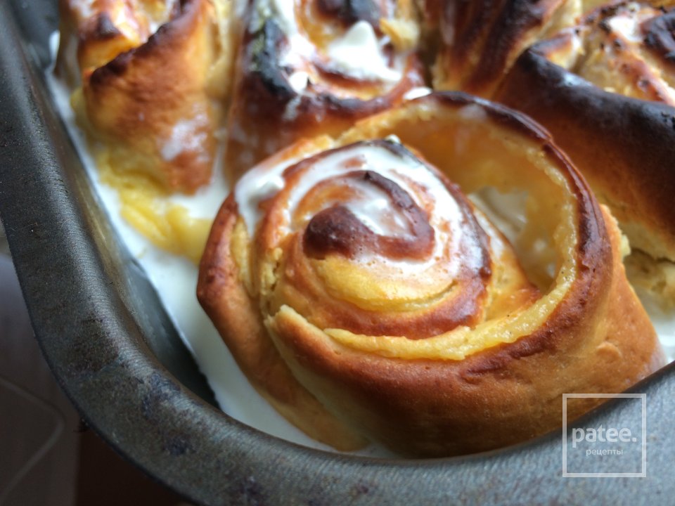 Cinnabon's(Синнабоны) с заварным кремом, лимонной начинкой и творожной глазурью. - Шаг 5