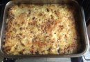 Картофельная запеканка из говяжьего фарша и грибами.