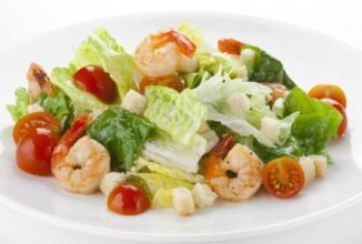Салат " Цезарь с креветками"