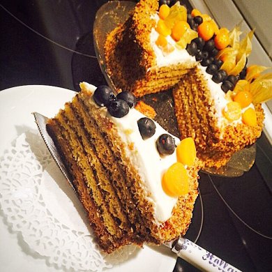 Торт Медовик (со сметанным кремом) - Шаг 2