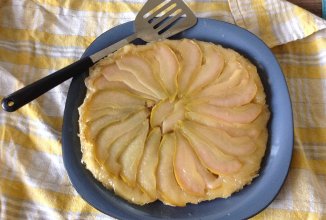 Грушевый пирог-перевертыш