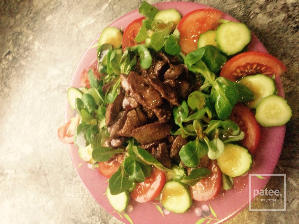 Теплый салат с куриной печенью - Шаг 2