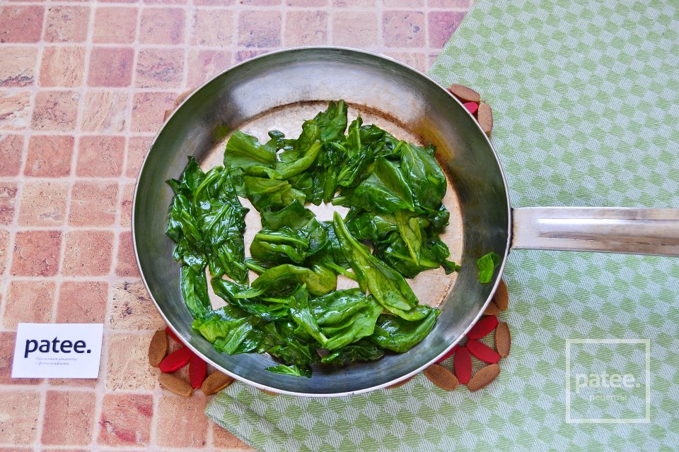 Пицца со шпинатом, ветчиной и моцареллой - Шаг 12