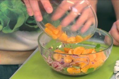  Лосось с печеным картофелем и сальсой из мандаринов - приготовление