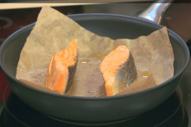  Лосось с печеным картофелем и сальсой из мандаринов - приготовление