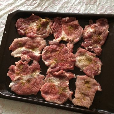 Мясо запеченное с ананасами. - Шаг 1