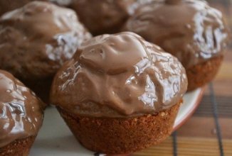 Банановые маффины с шоколадом